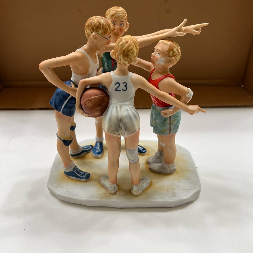 Vintage Norman Rockwell figurine “Four boys” illustrations for 1951‎ “Oh Yeah”